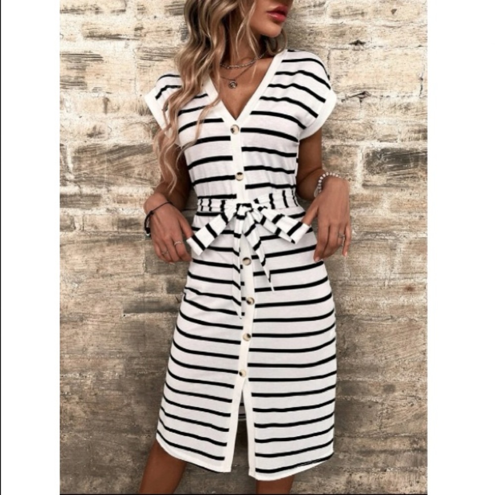 Striped dolman sleeve button through dress - Picture 4 of 7